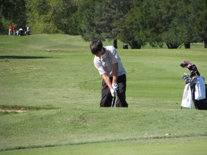 BOYS' PREP GOLF Elizabethtown's Jury only area player to make cut at