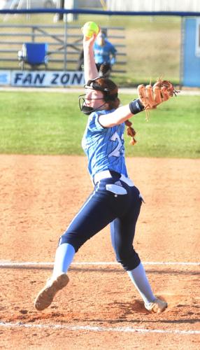 Bruins, Smith's arm, silence North Hardin offense in 6-1 win