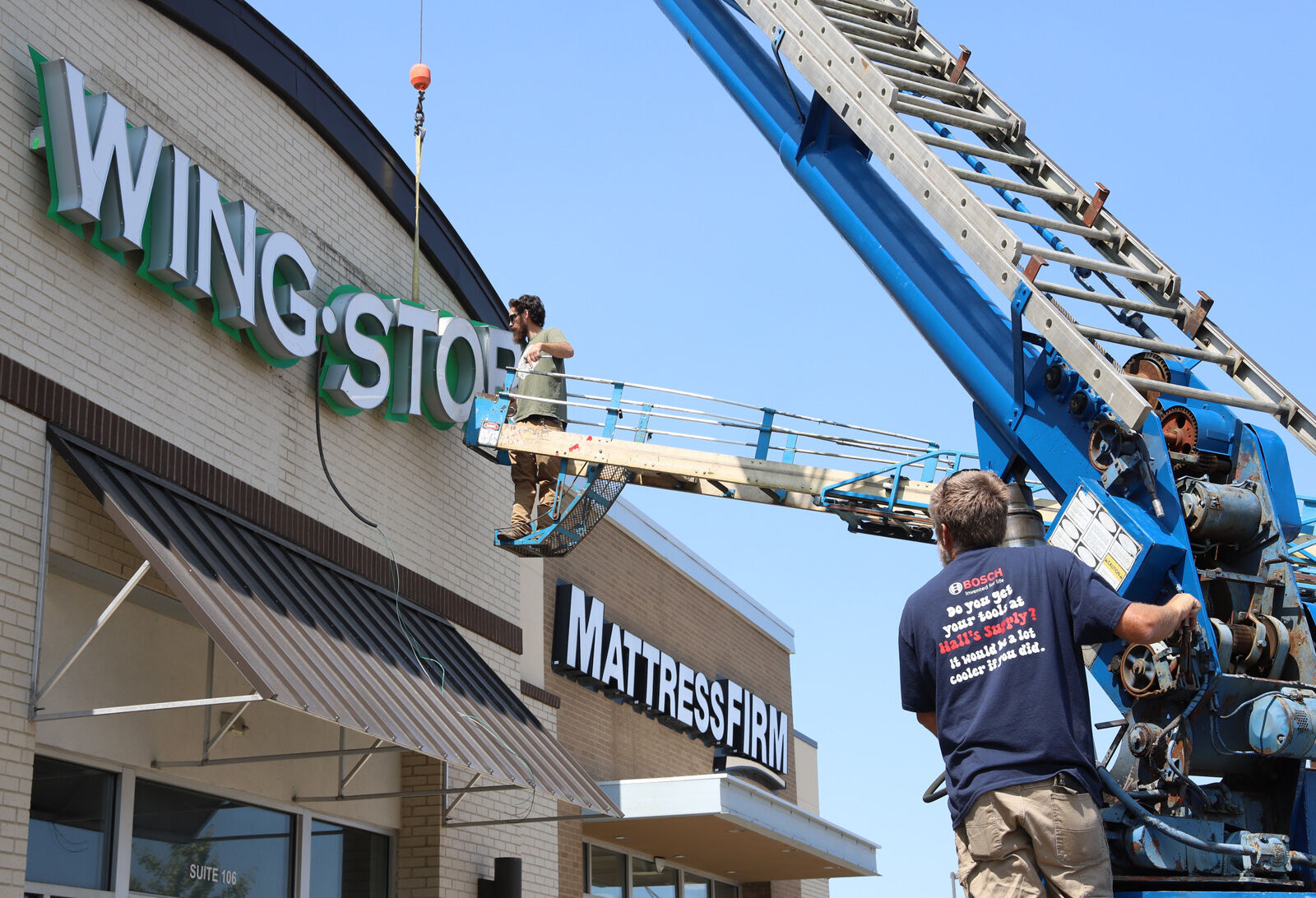 Wingstop planning franchise in Elizabethtown | Business ...