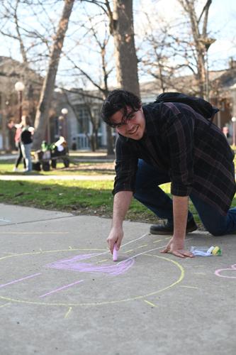 IUP students chalk the walk for Green Dot (2/5)