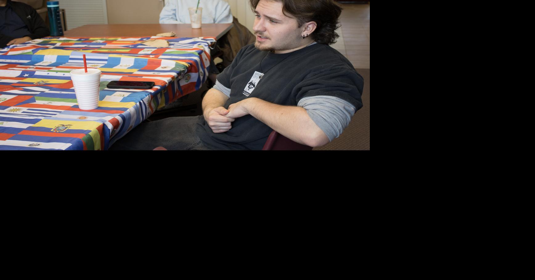 From Bad Bunny to basics: Students sharpen Spanish with Ándale