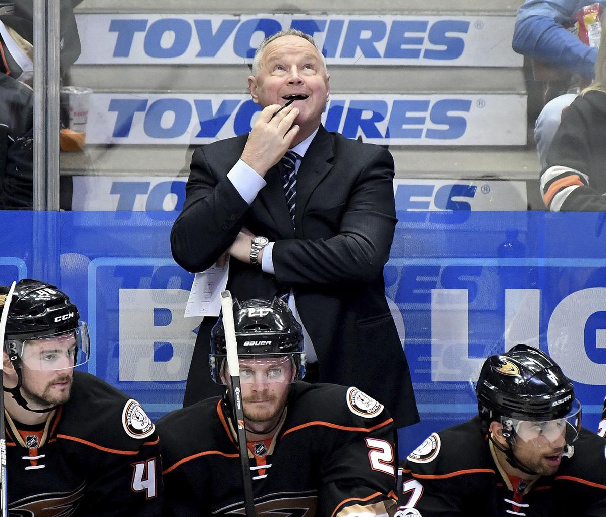 Ducks' goalies coach takes unusual path to NHL - Los Angeles Times