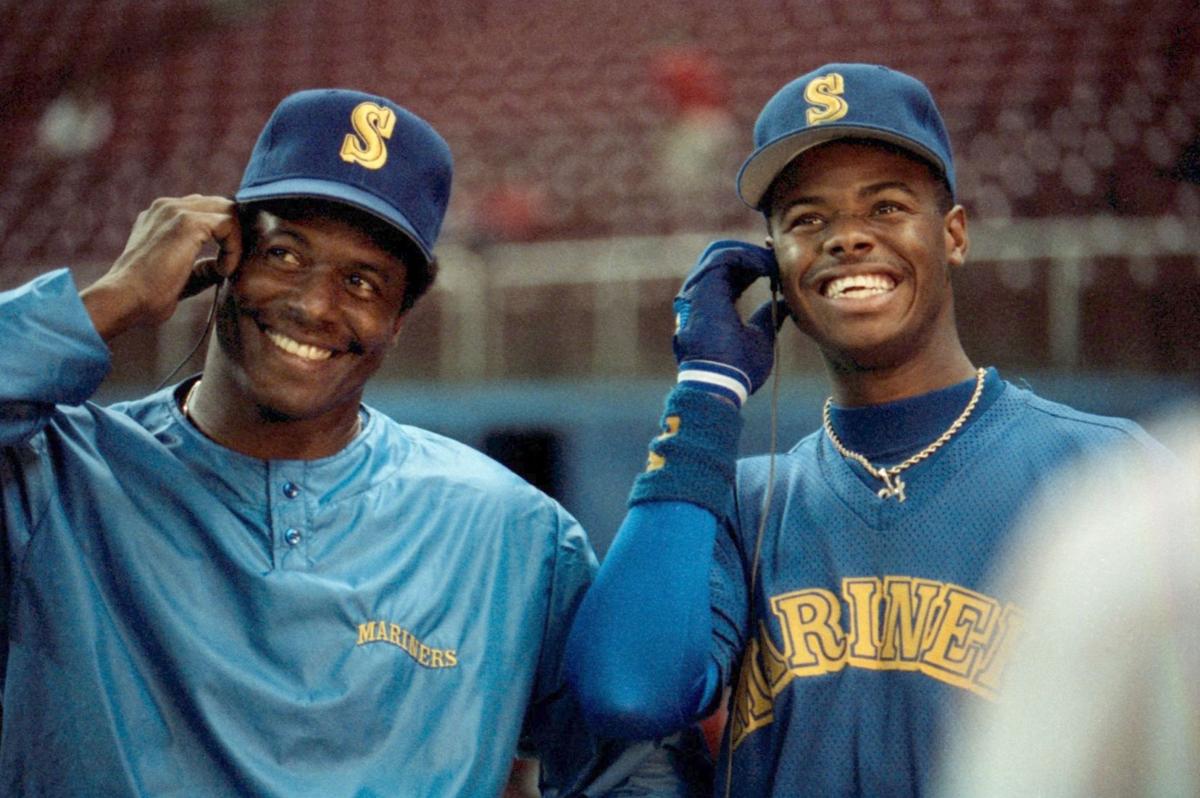 Ken Griffey Sr. and Jr. make history! They hit BACK-TO-BACK home