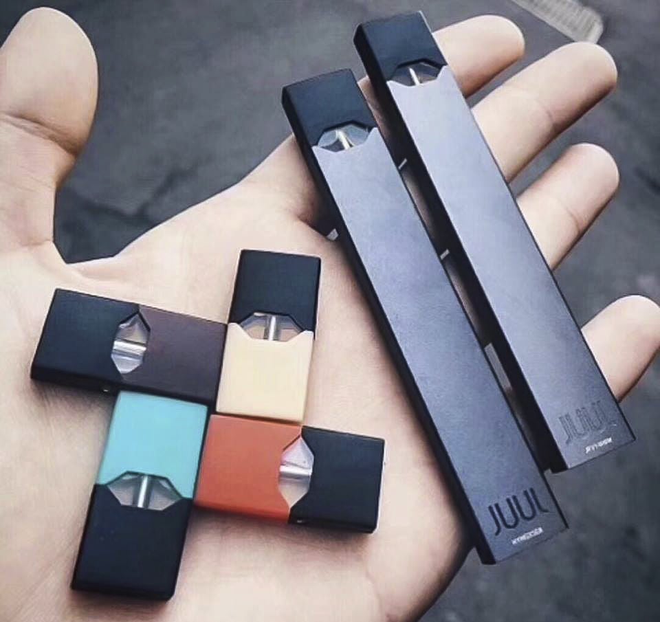 Student Debate: Should JUUL stay or let the smoke clear | Culture