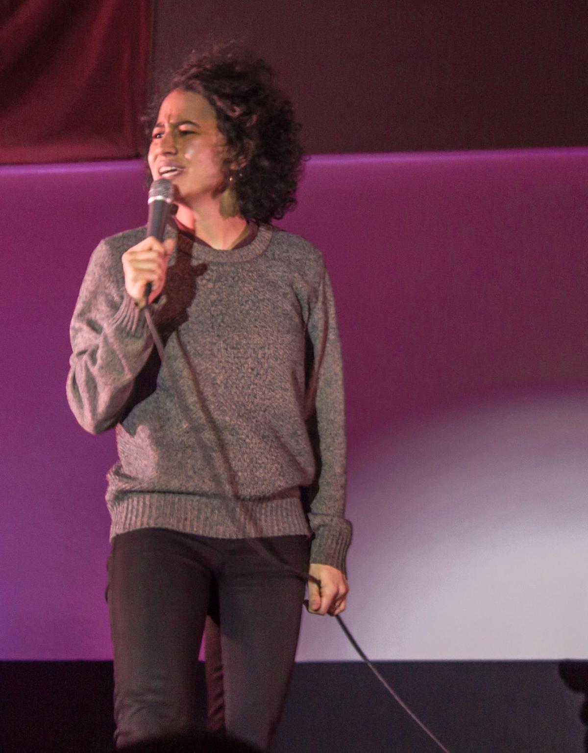 Comedian Ilana Glazer strikes IUP in its funny bone Culture thepenn org