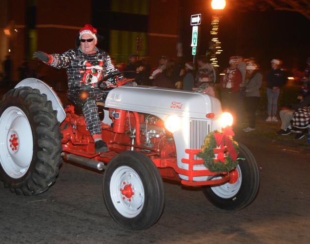 Carthage Christmas Parade 2021 Gallery