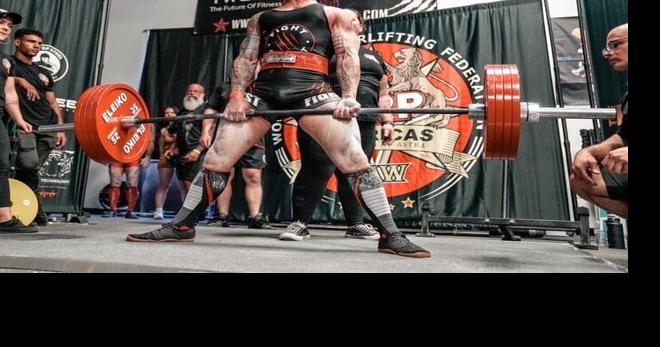 Aranda takes third place at national powerlifting competition