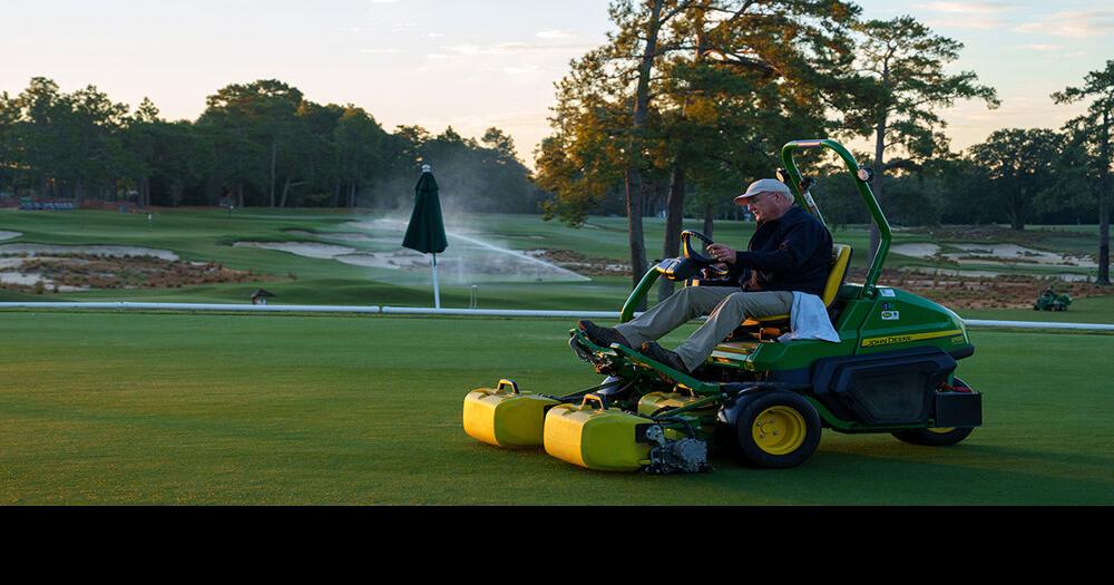 Find the ‘Magic’ in a Career at Pinehurst Resort