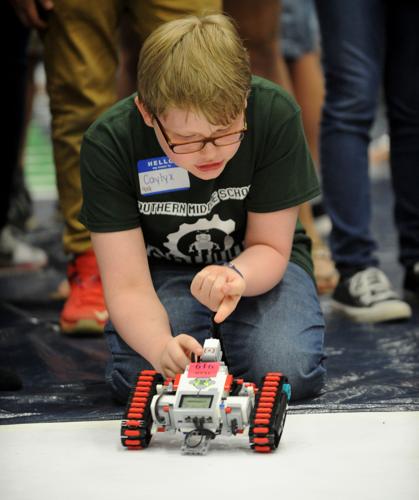 Moore County Schools Robotics Tournament | Gallery | thepilot.com