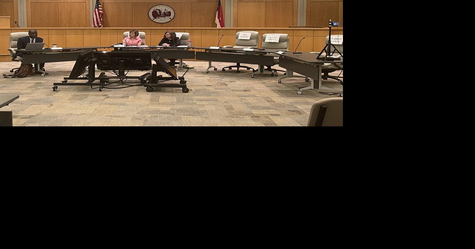 Two of Five Candidates Share Views in School Board Candidate Forum ...