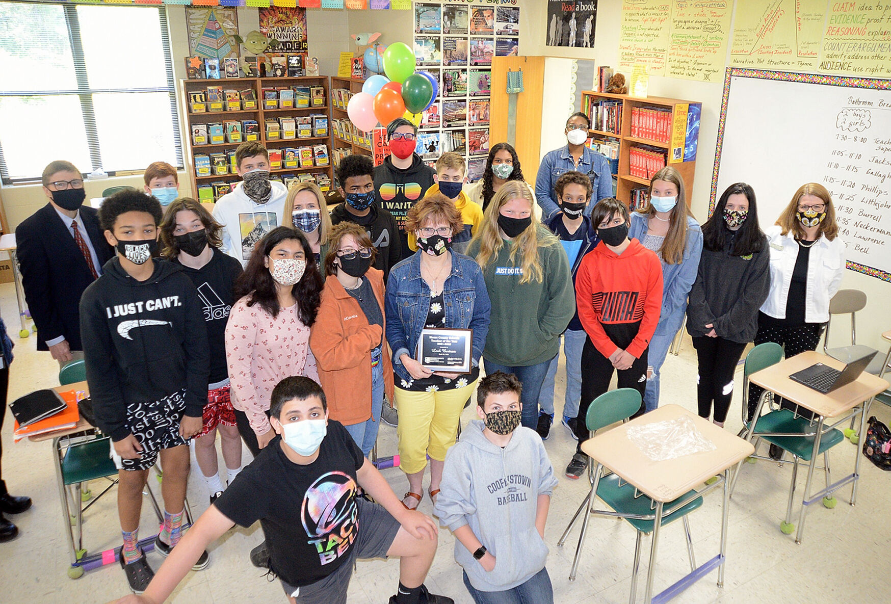 District Honors Teacher, Principal of the Year - Vimarsana News