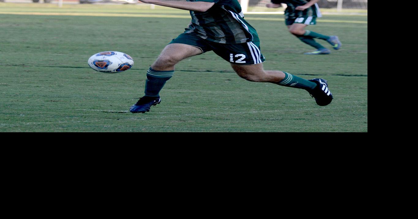 Soccer Teams Kicking Off Season With Key Returners | Sports | thepilot.com