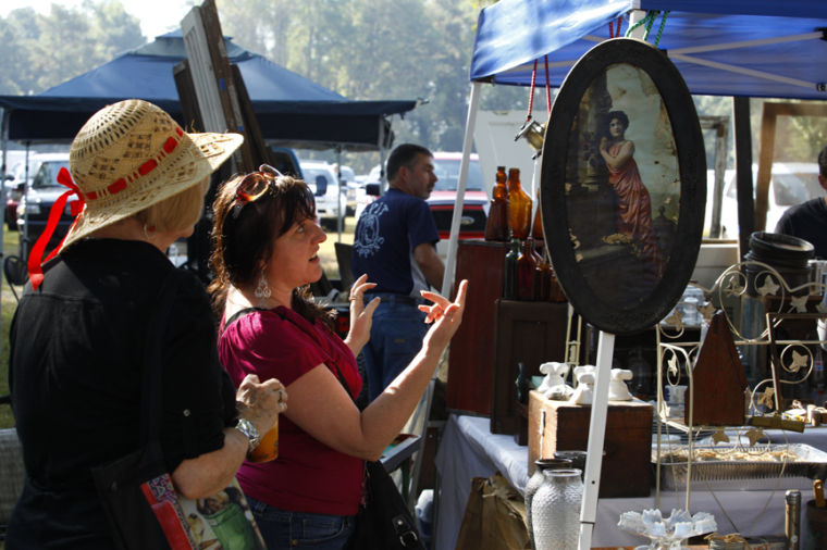 Cameron Fall Antiques Street Fair News