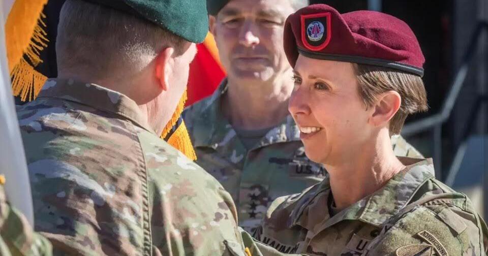 USASOC Bids Farewell to CSM Weimer, Welcomes CSM Naumann | News ...