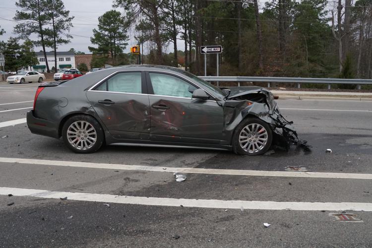 Man Dies in ThreeCar Wreck on N.C. 211 in Pinehurst News