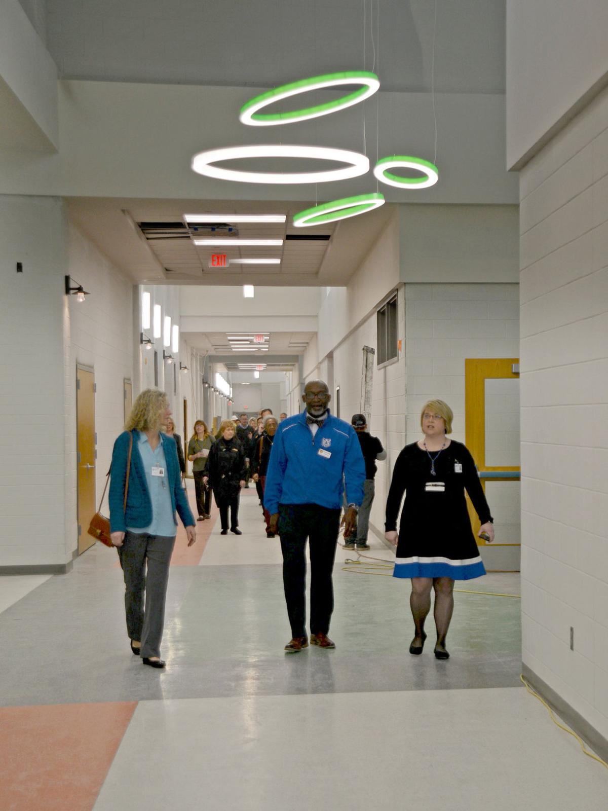 Aberdeen Officials Get A Look At New School News Thepilot Com