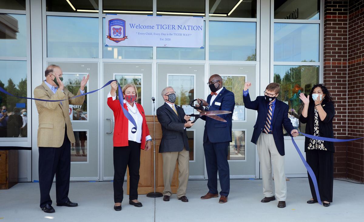 Ribbon Cutting Aberdeen ES 01.jpg