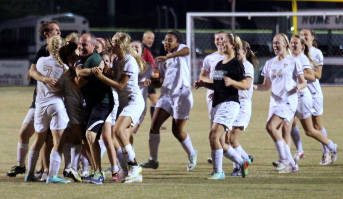 Girls Soccer: Pinecrest vs. Southeast Guilford | News | thepilot.com