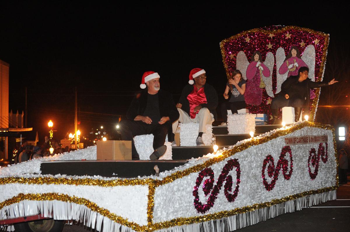 Carthage Celebrates Christmas With Annual Parade Gallery