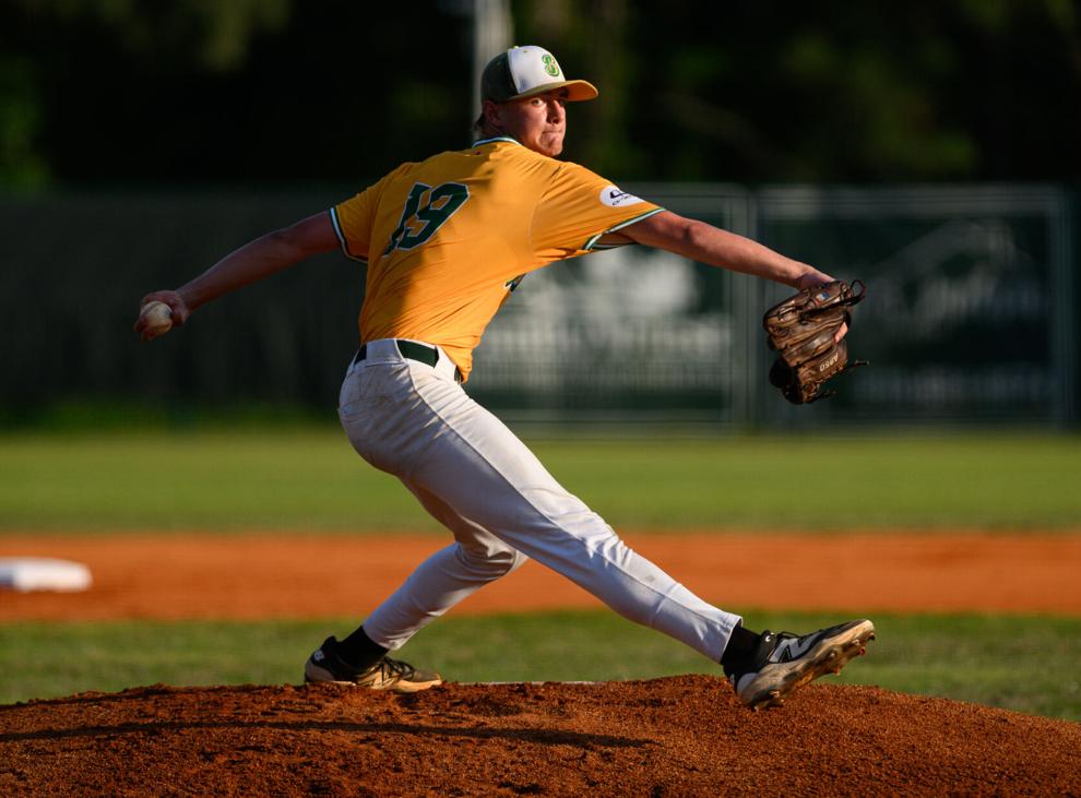Dakan, Fox Receive Awards from Old North State League