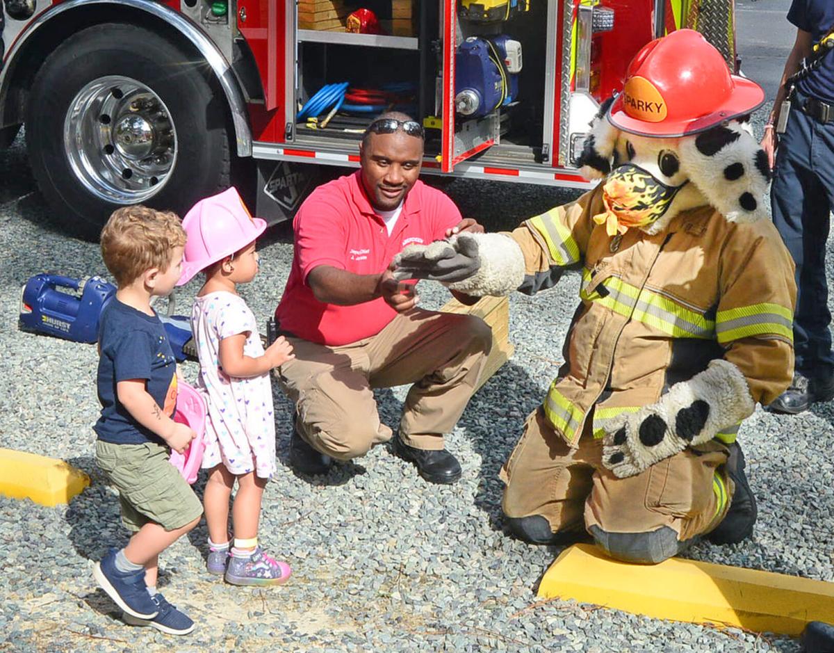 Sparky & firefighter frineds 03.jpg