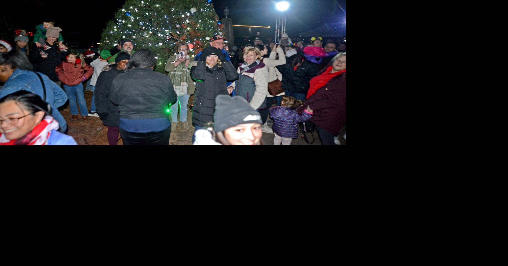 Aberdeen Christmas Tree Lighting Gallery