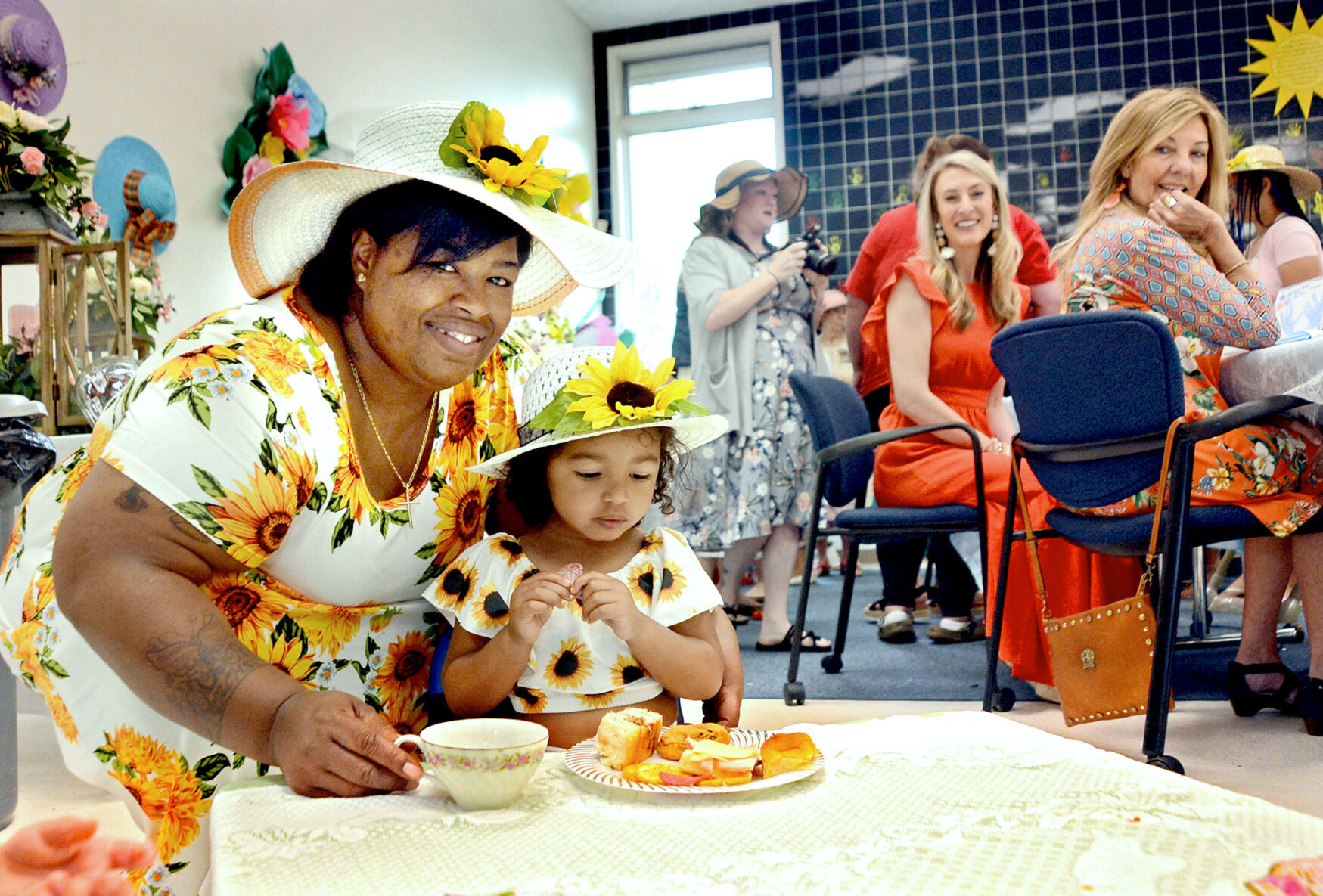Tea Party with Mom | Gallery | thepilot.com