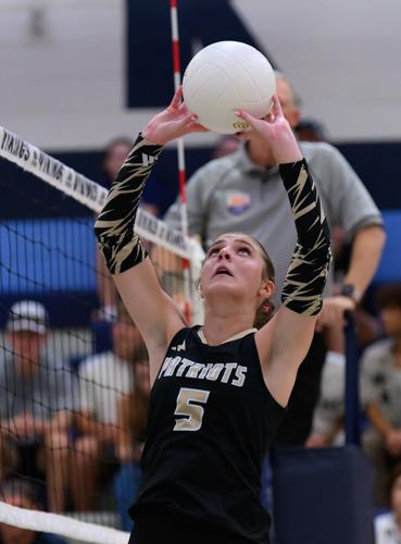 Pinecrest's Barrett Sets Way to Career Milestone