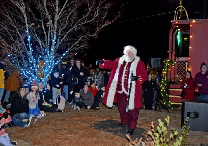 Aberdeen Christmas Tree Lighting Gallery