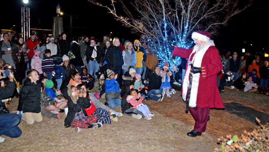 Aberdeen Christmas Tree Lighting Gallery