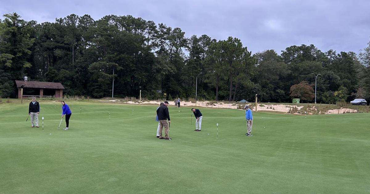 Southern Pines Golf Club Honors Past Unveiling Overhills Putting Course