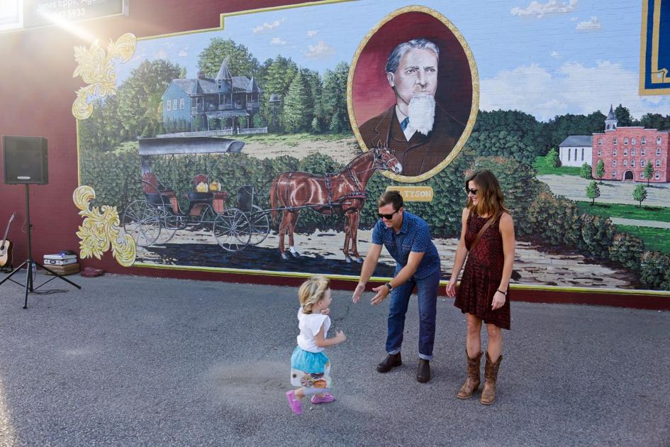Carthage Downtown Mural Celebration Multimedia