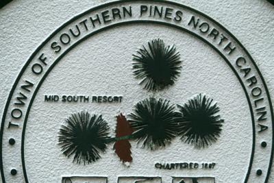 TEASER Southern Pines Logo