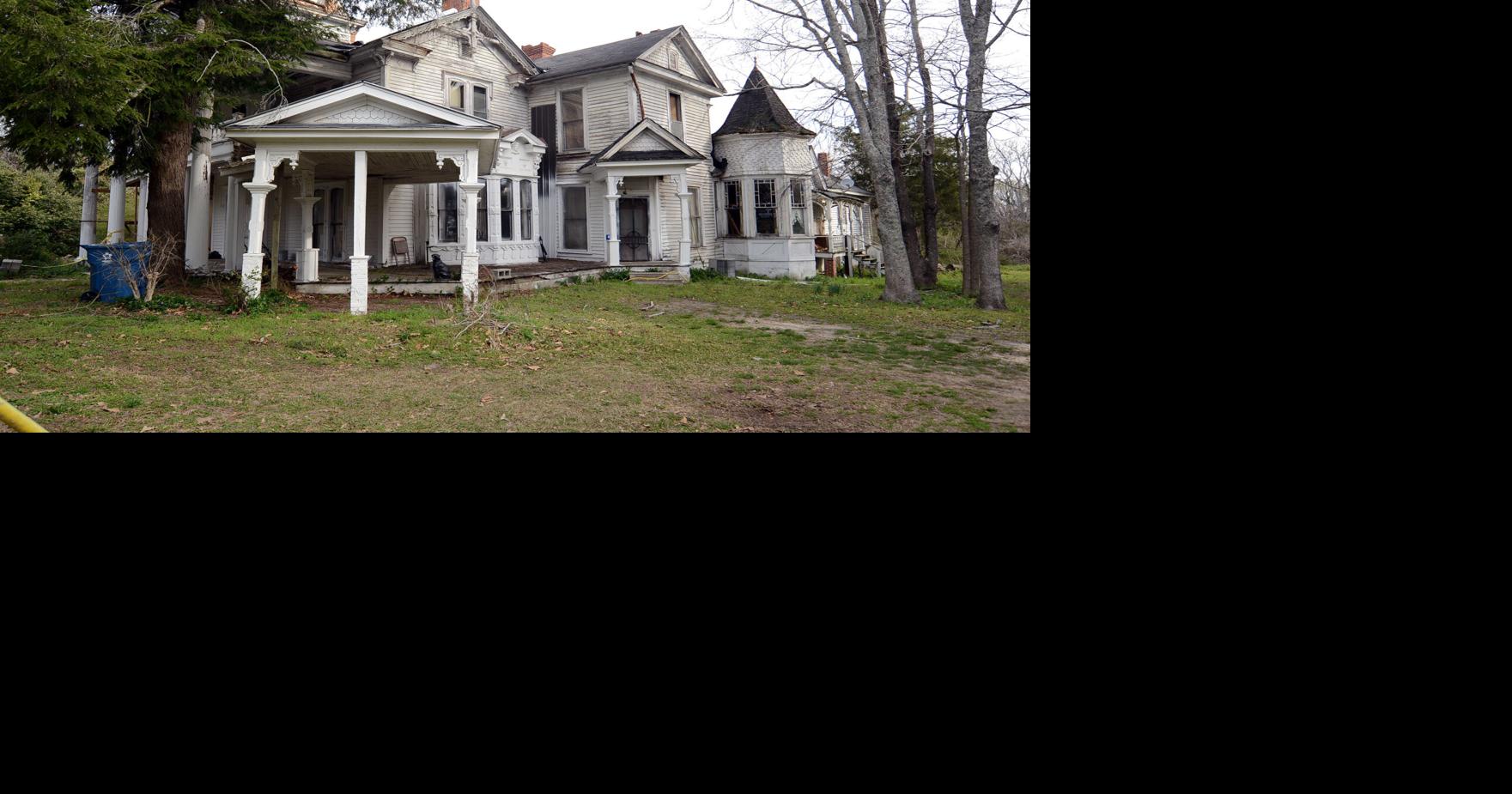 Demolition Avoided for Old Carthage Home — For Now News