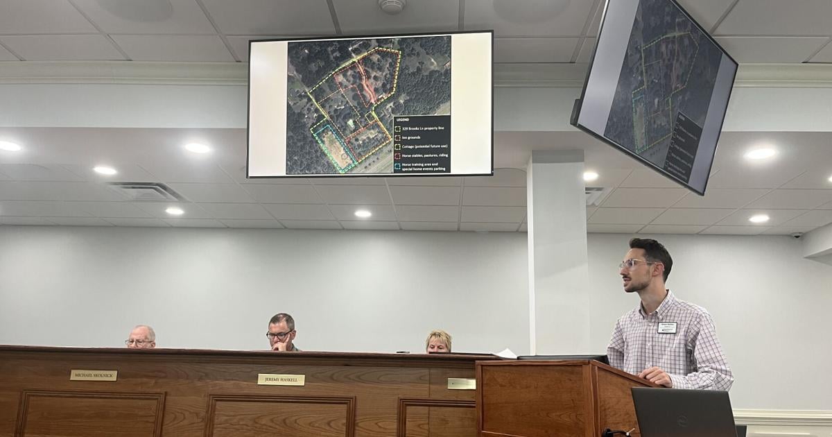 Southern Pines Board OKs Bed and Breakfast