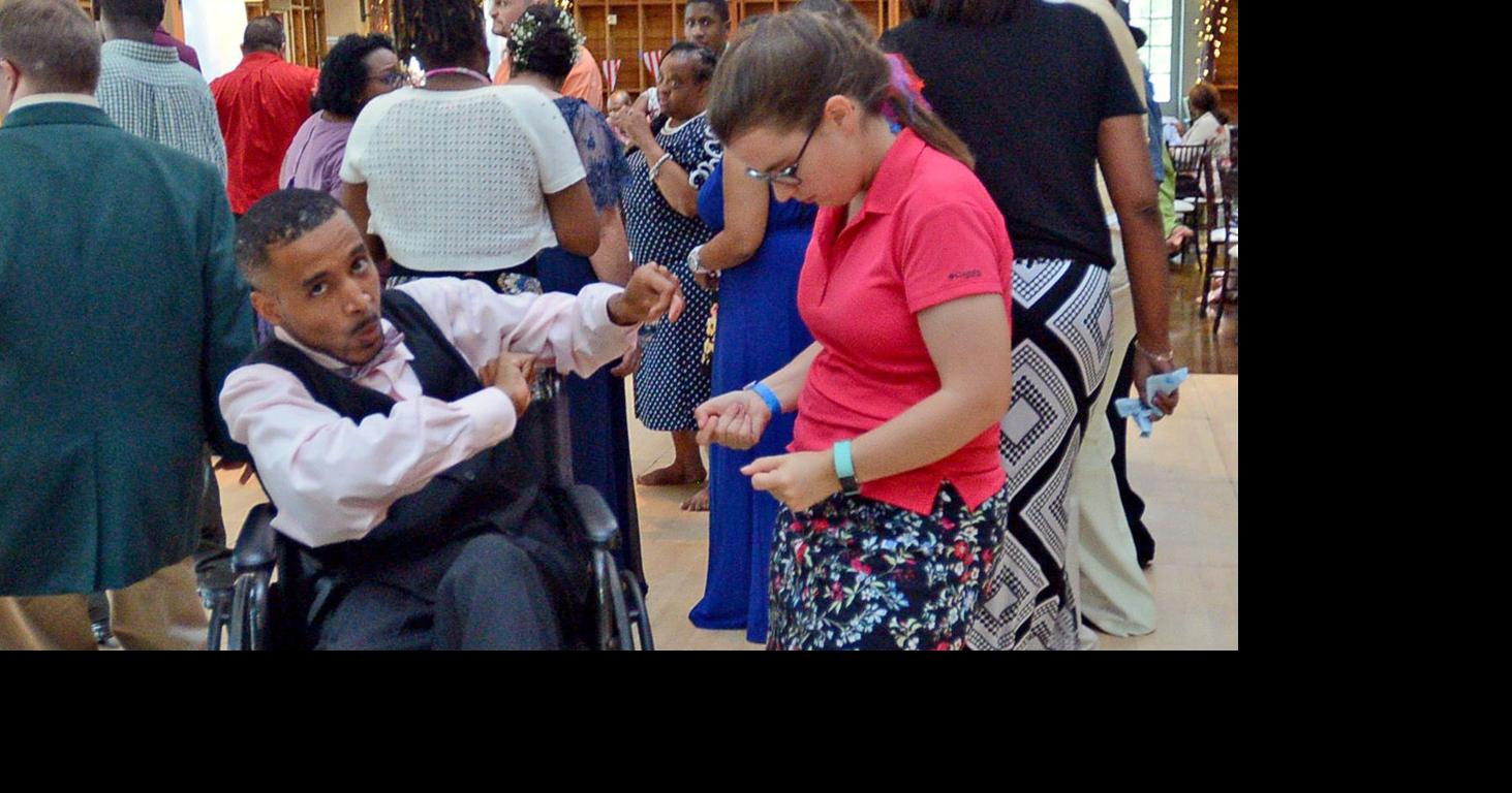 Pinehurst Prom Celebrates People With Disabilities | Gallery | thepilot.com