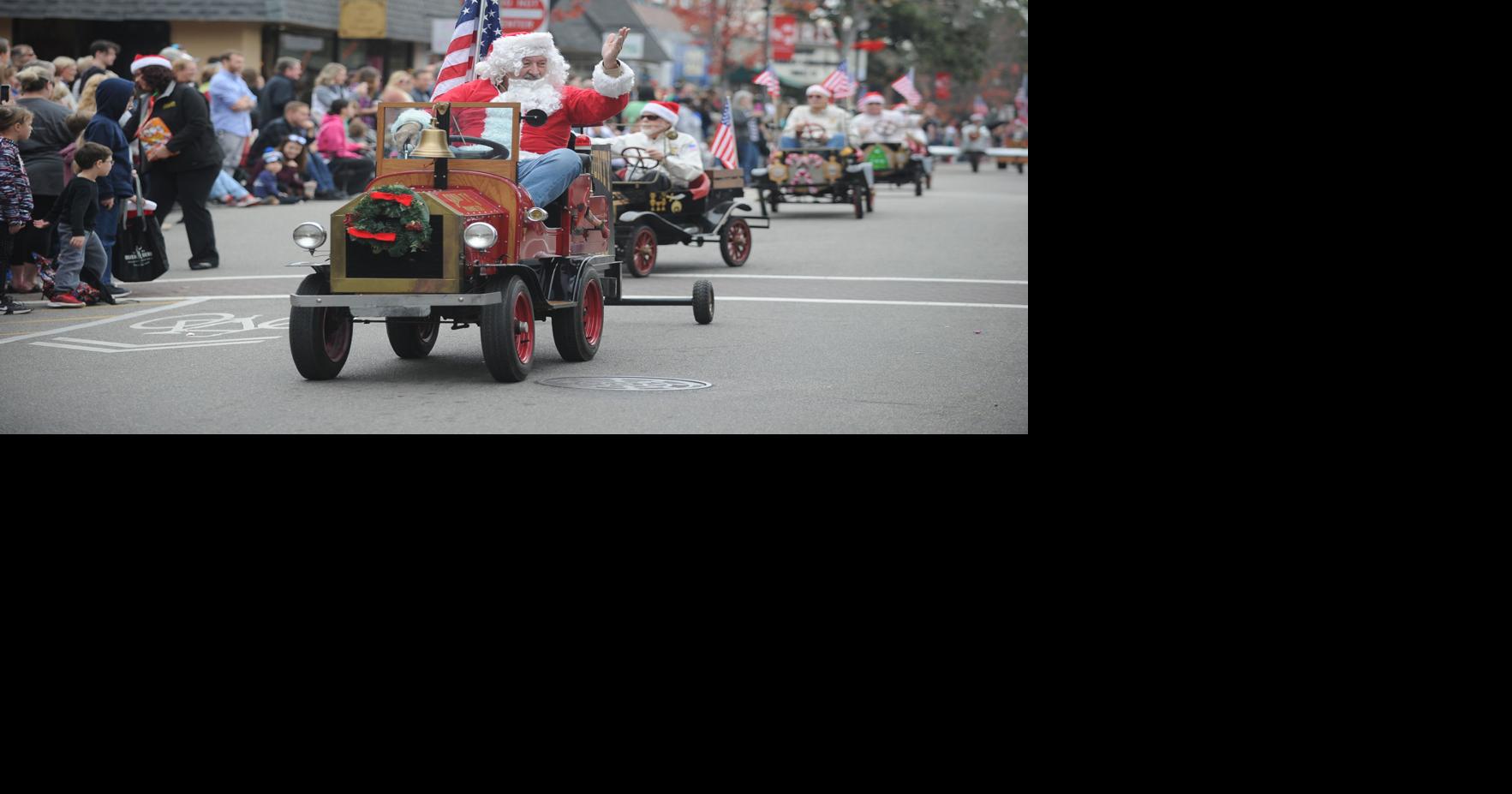 Southern Pines Christmas Parade 05.jpg