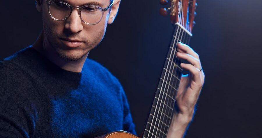 Classical Guitarist In Concert at SCC | Features | thepilot.com