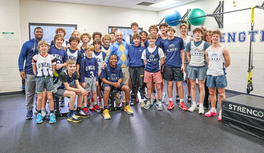 Former UNC Basketball Coach Imparts Wisdom to O'Neal | Sports ...