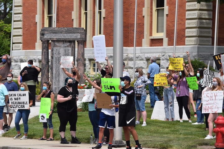 Protestors Peacefully Protesting in Plymouth on June 5 | Multimedia ...