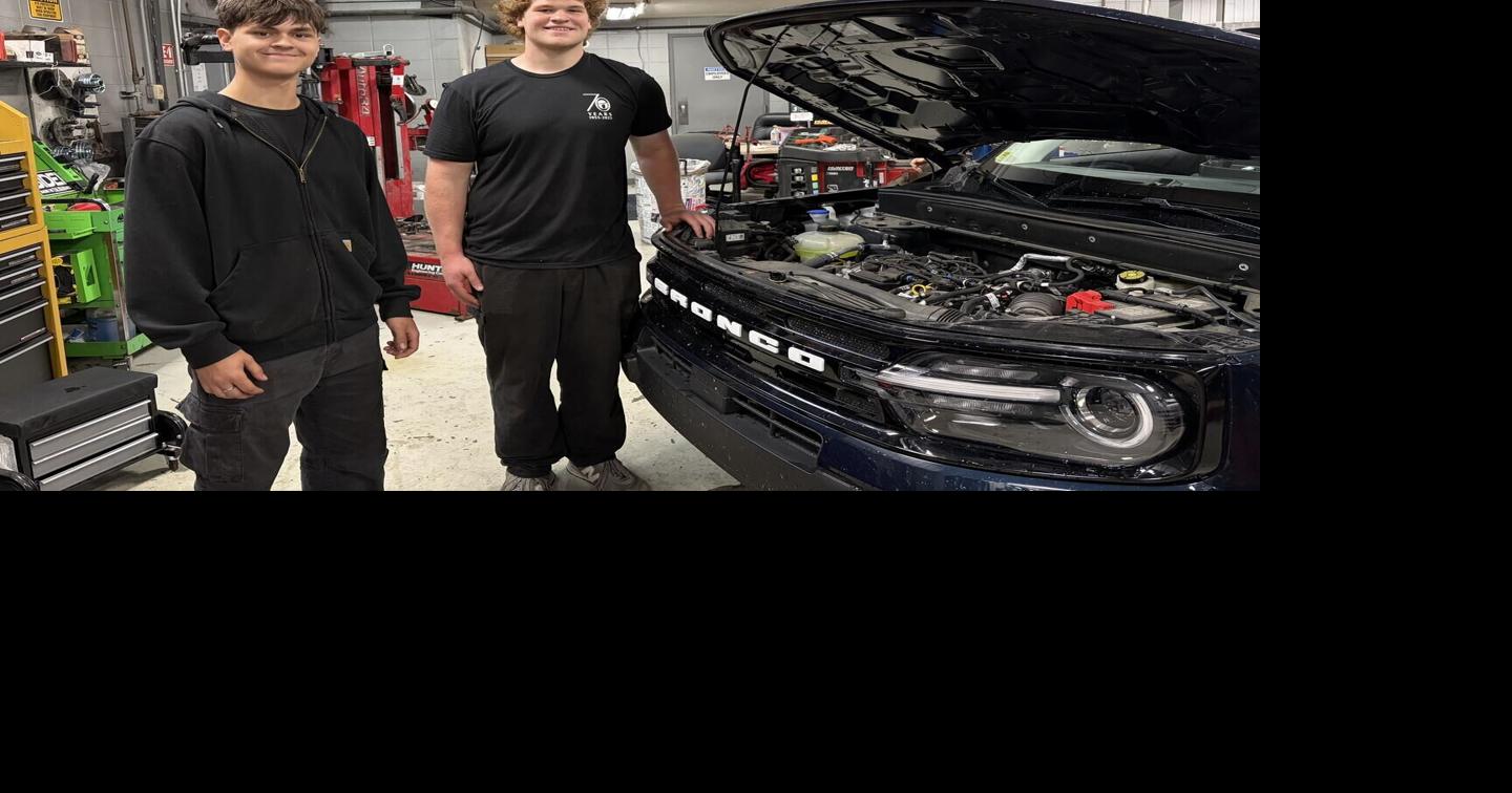 Automotive technician CTE students receives full time employment from Oliver Ford after completing internships