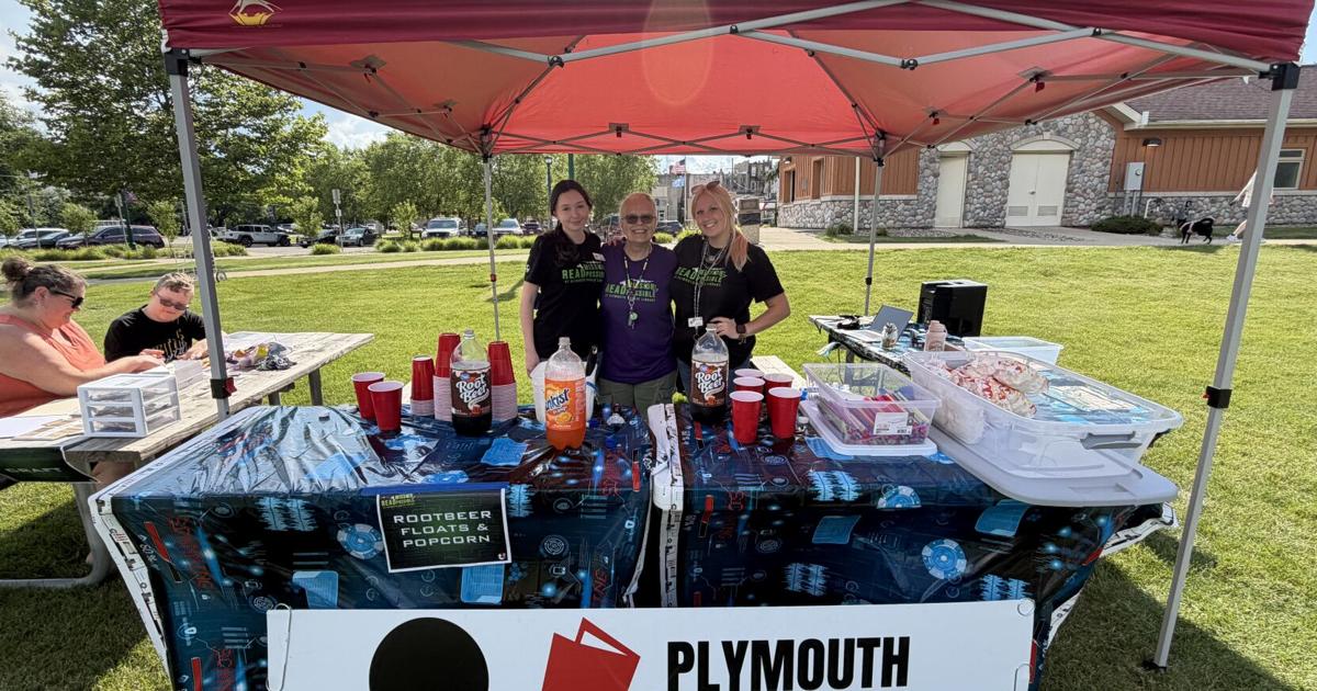 Plymouth Public Library puts on car show