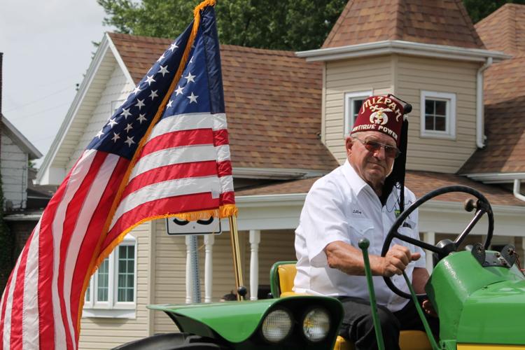 Churubusco turns out for Turtle Days Parade Features