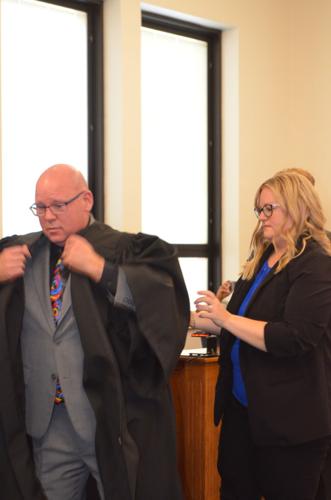 Jansen takes oath as Circuit Court judge Newssun thepostandmail com