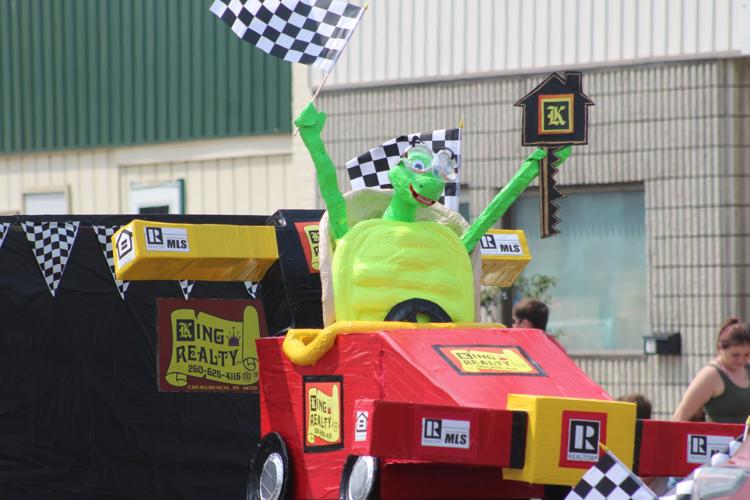 Churubusco celebrates Turtle Days Festival with parade Multimedia