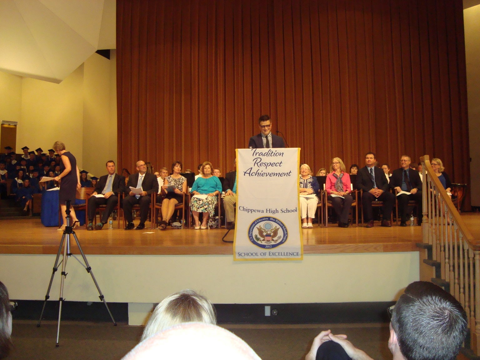 Chippewa seniors celebrate commencement Northern Wayne