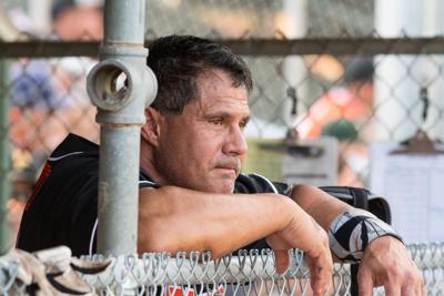 Jose Canseco hanging on to life in independent ball - ESPN