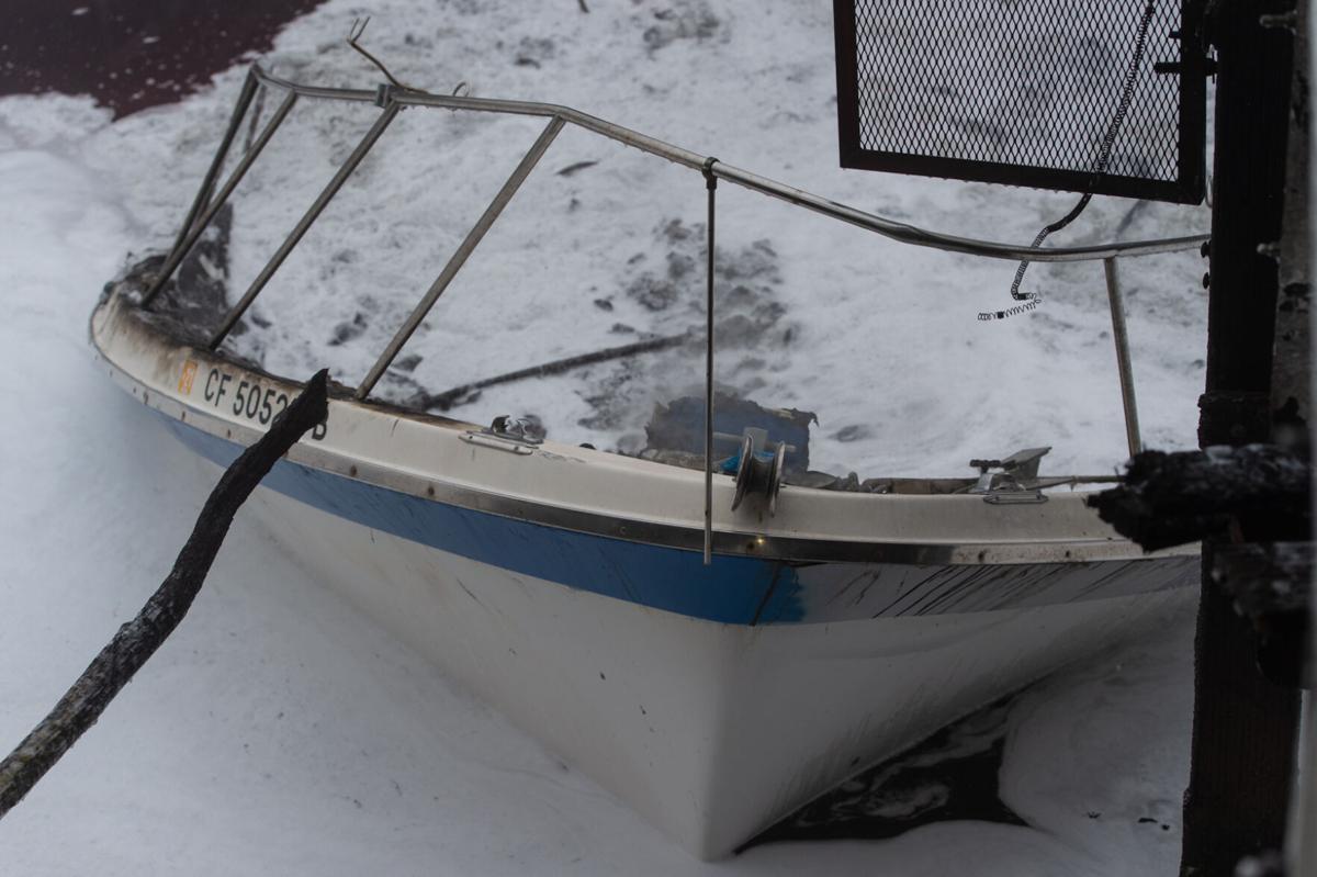 Bethel Island boat fire_20201221
