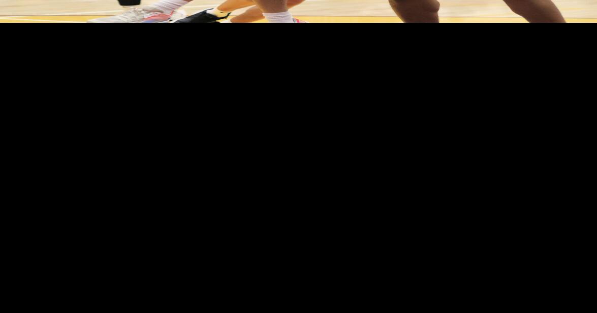 [Photos] Liberty High School vs. Moreau Catholic Basketball Game