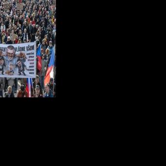 Czech govt draws ire with public media financing plan